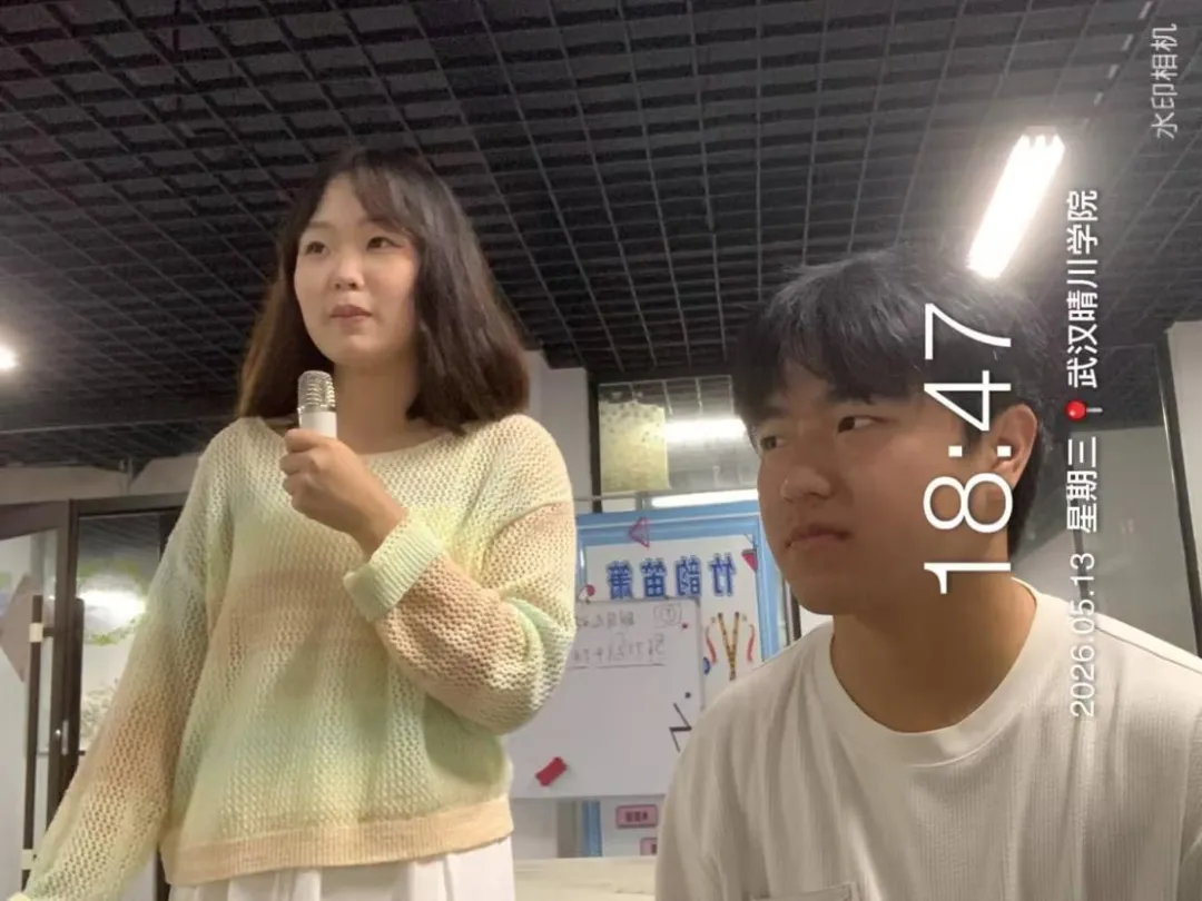 F834